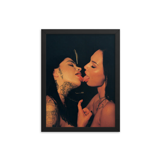 Aidra Fox and Leigh Raven